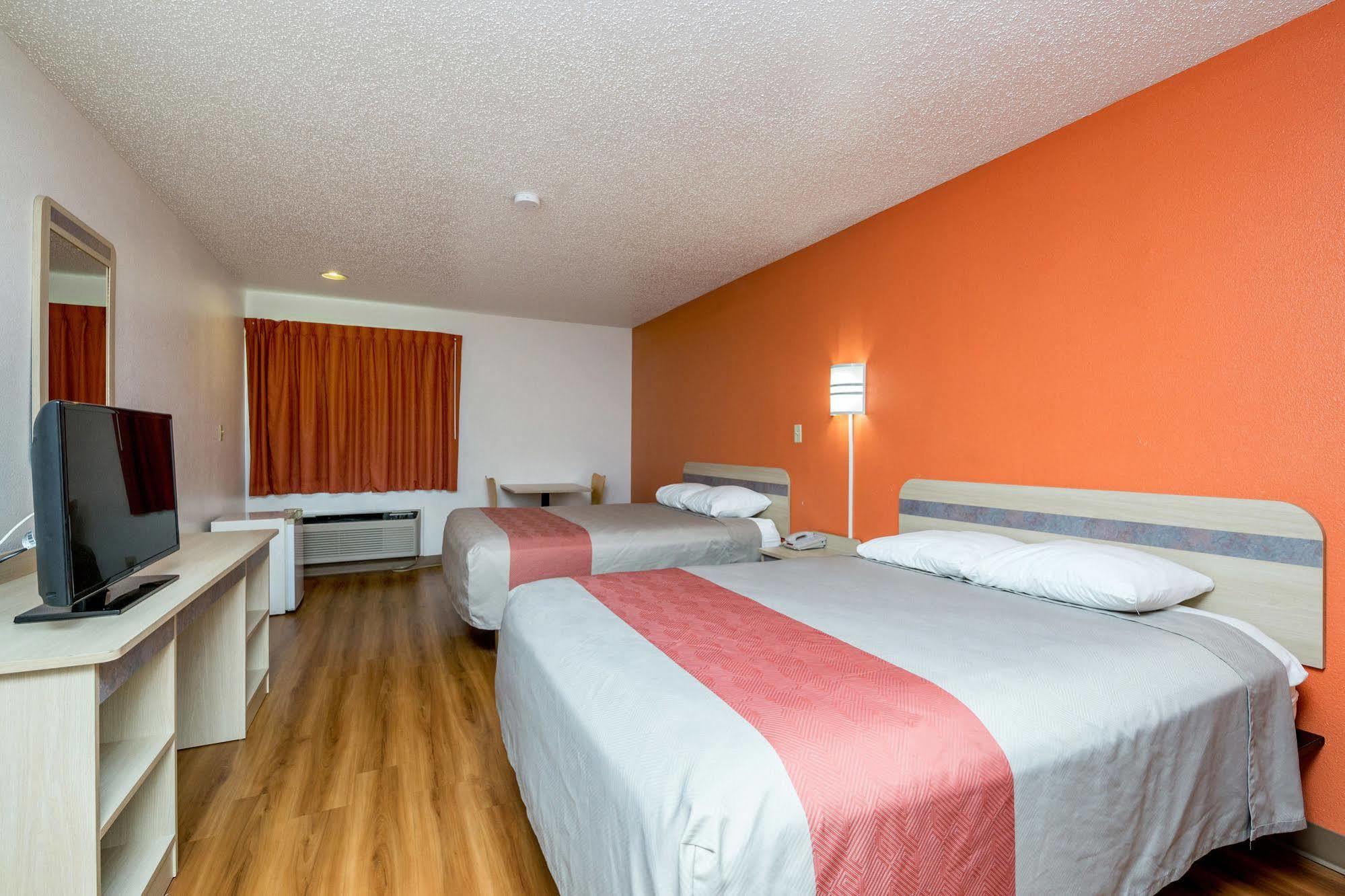 Motel 6-Waterloo, Ia Exterior photo