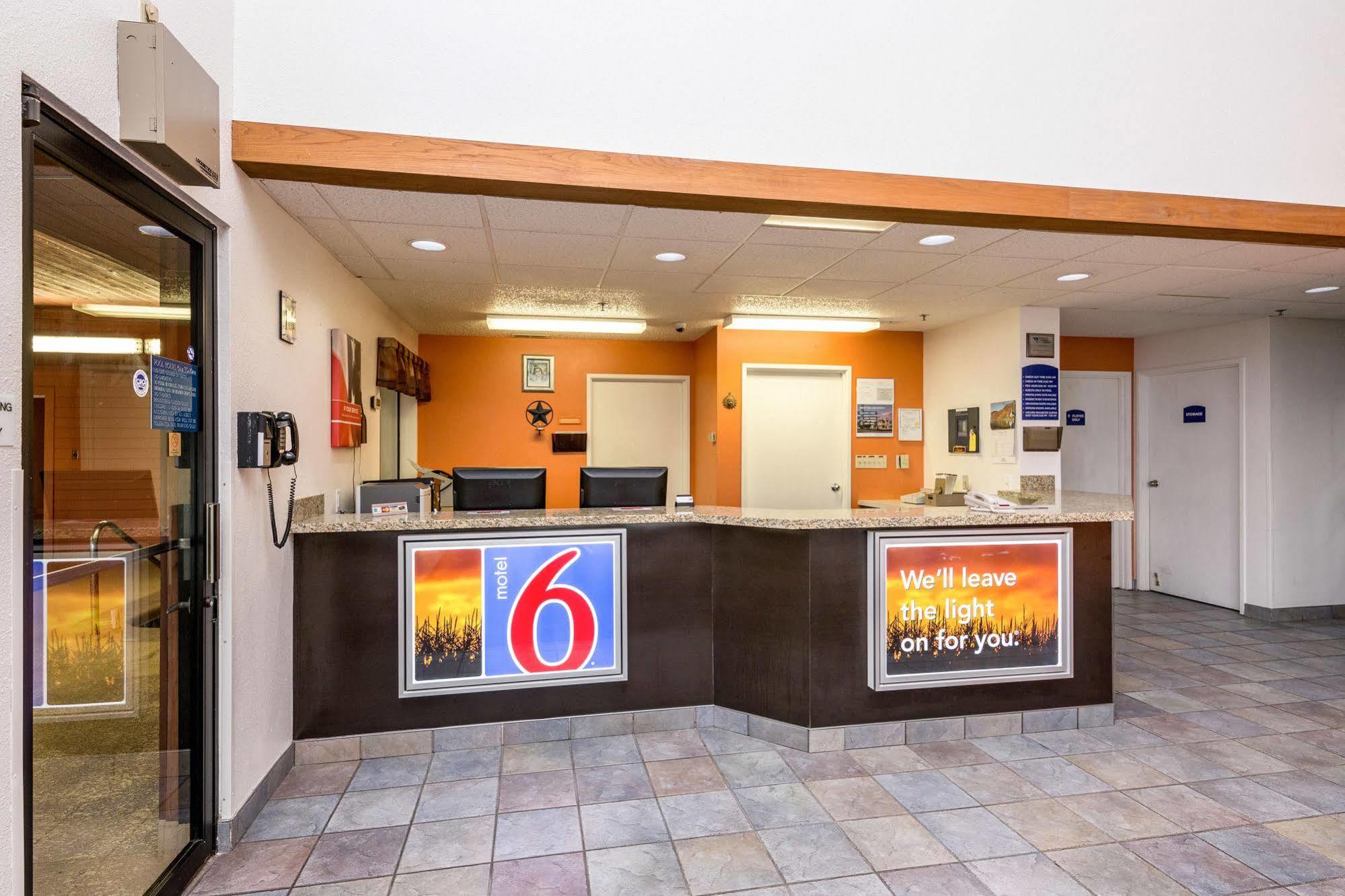 Motel 6-Waterloo, Ia Exterior photo